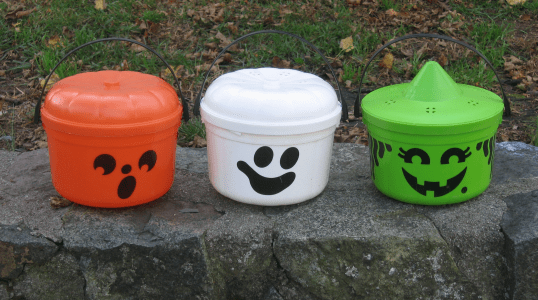 If McDonald's Can Resurrect Szechuan Sauce, Then It's Time to Bring Back McBoo and Friends Halloween Pails